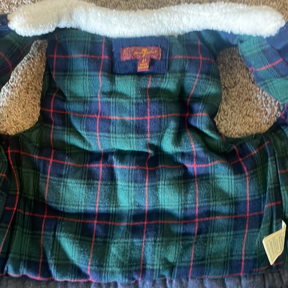 7FAM vest - Picture 3 of 3